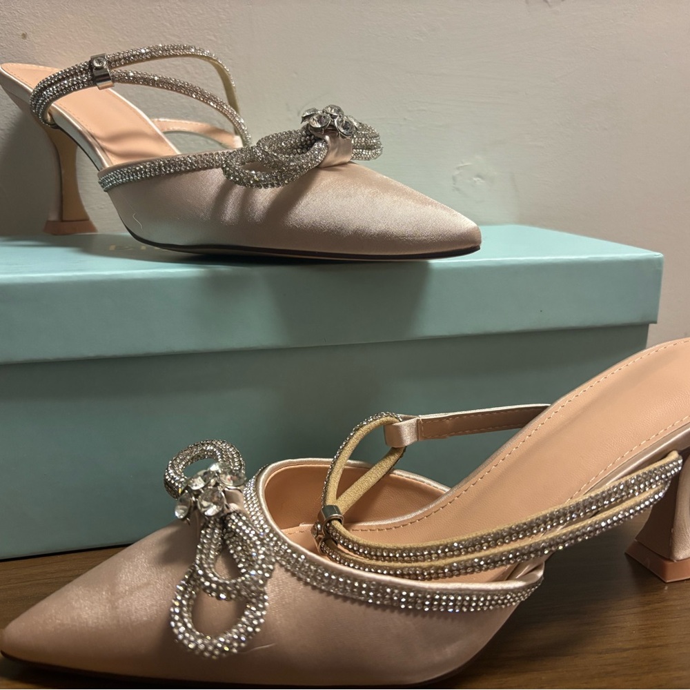Gorgeous heels! Worn once.